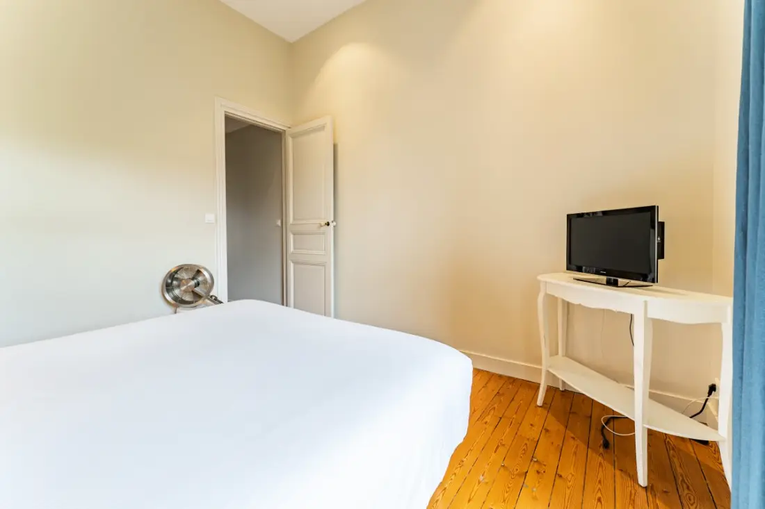 Magnifique Et Lumineux T3 De Charme Aux Quinconces Idéal Pour 4 Personnes