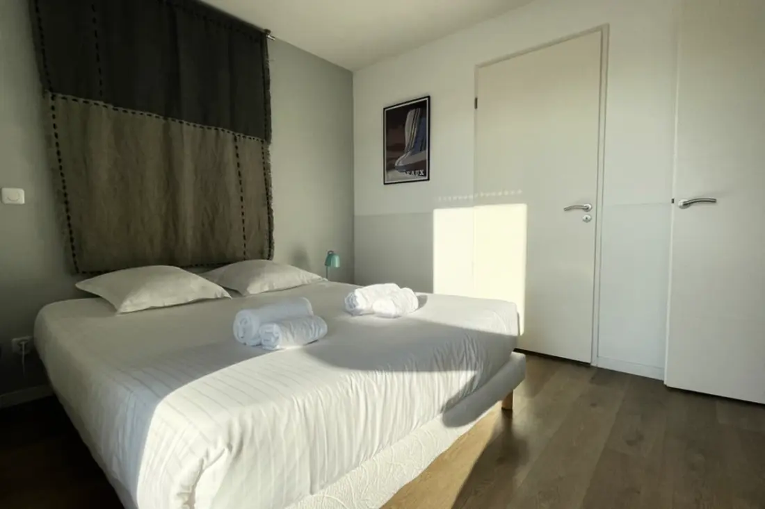 Spacieux Appartement Remarquablement Lumineux Avec Parking à La Cité Du Vin
