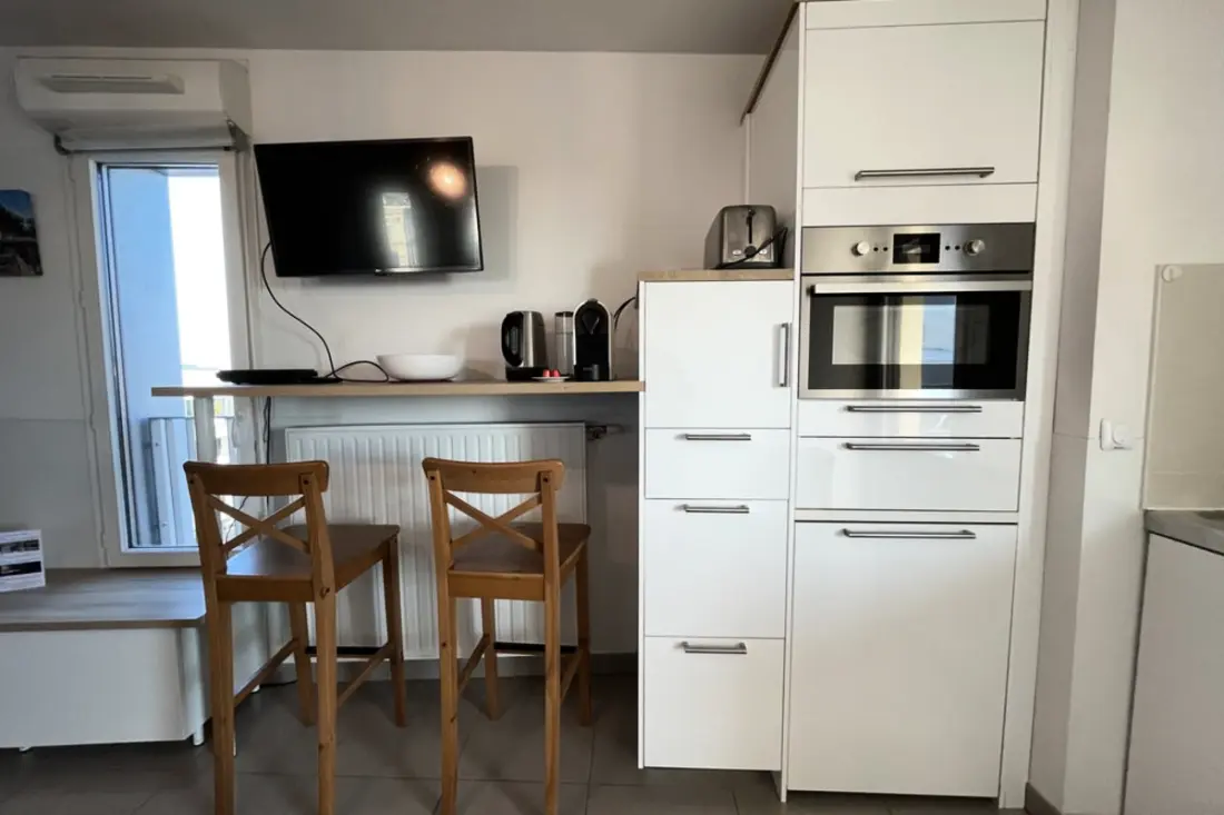 Studio Harmonieusement Aménagé Avec Parking Et Terrasse Vers La Cité Du Vin