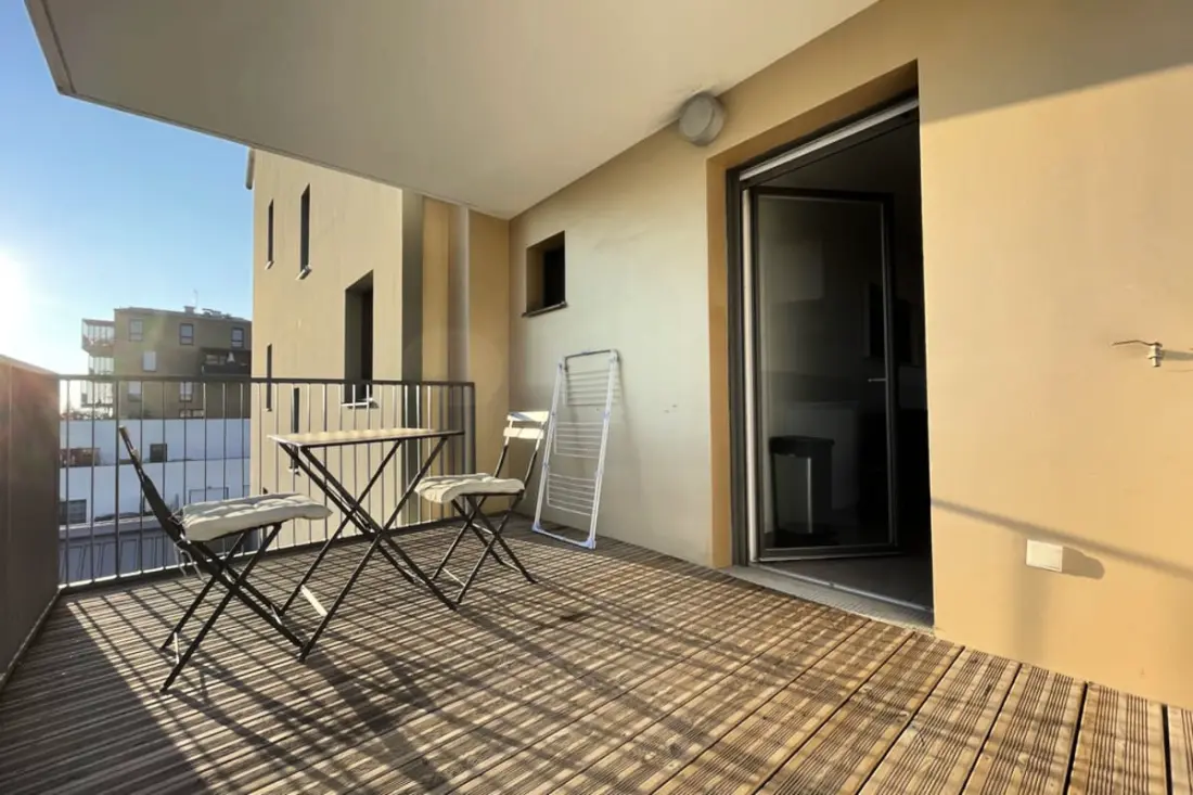 Studio Harmonieusement Aménagé Avec Parking Et Terrasse Vers La Cité Du Vin
