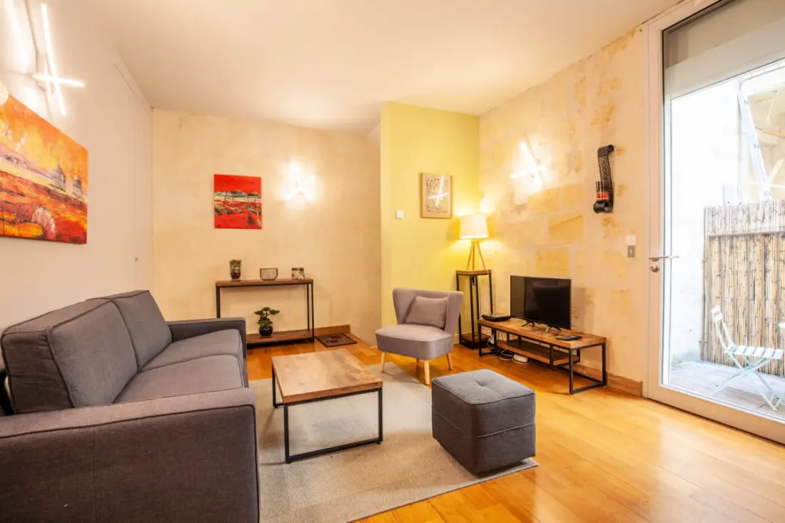 Superbe Appartement à La Belle Pierre Pour 4 Dans La Rue Des Antiquaires