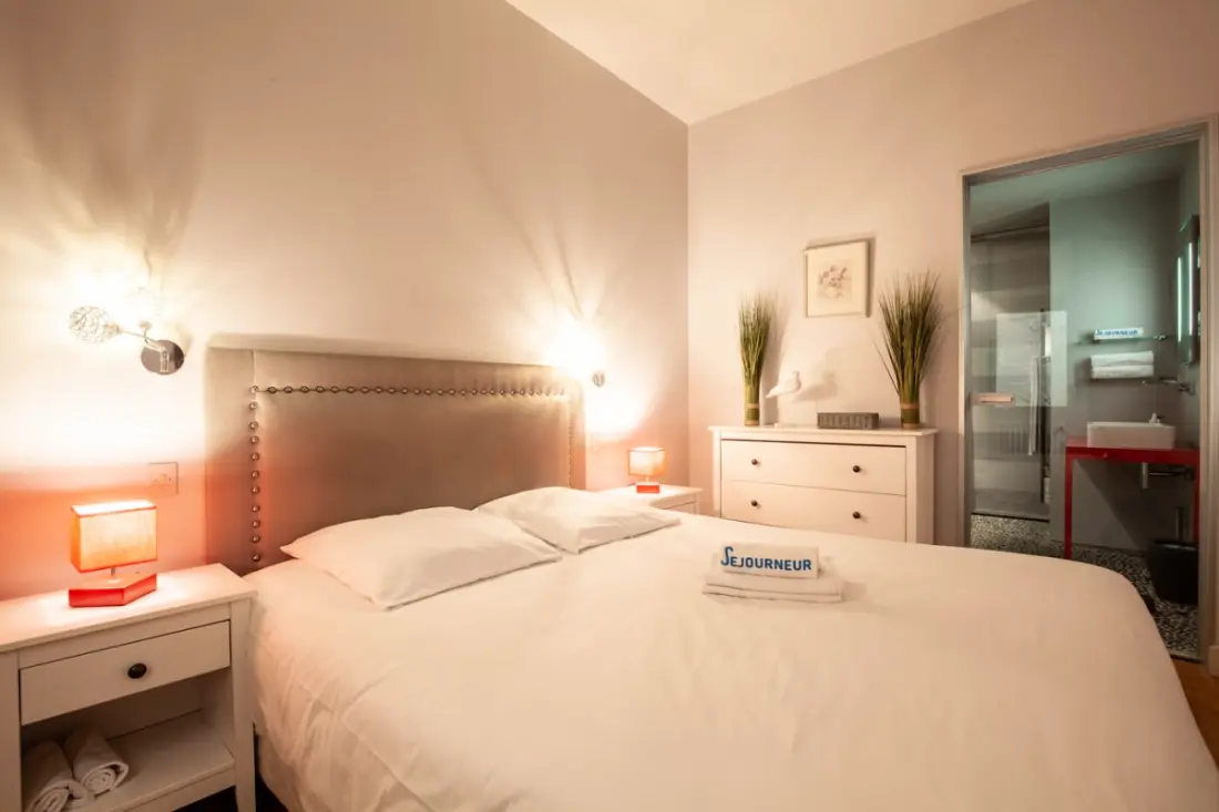 Superbe Appartement à La Belle Pierre Pour 4 Dans La Rue Des Antiquaires