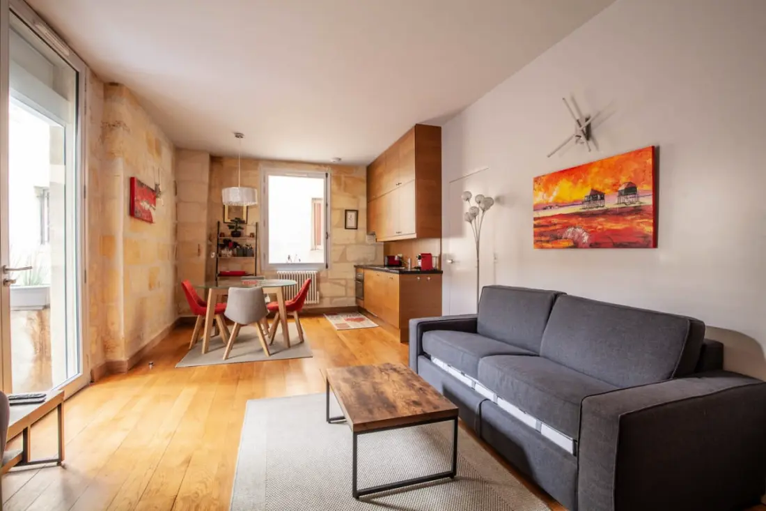 Superbe Appartement à La Belle Pierre Pour 4 Dans La Rue Des Antiquaires