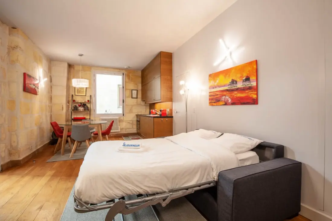 Superbe Appartement à La Belle Pierre Pour 4 Dans La Rue Des Antiquaires