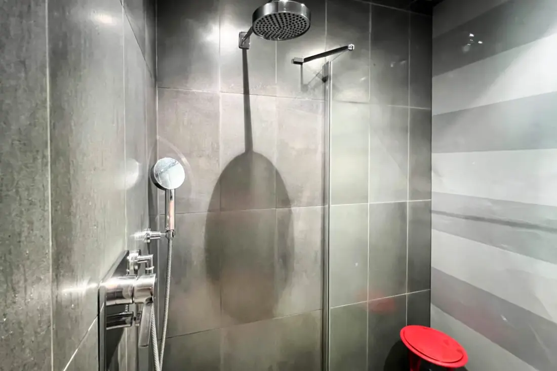 Superbe Appartement à La Belle Pierre Pour 4 Dans La Rue Des Antiquaires