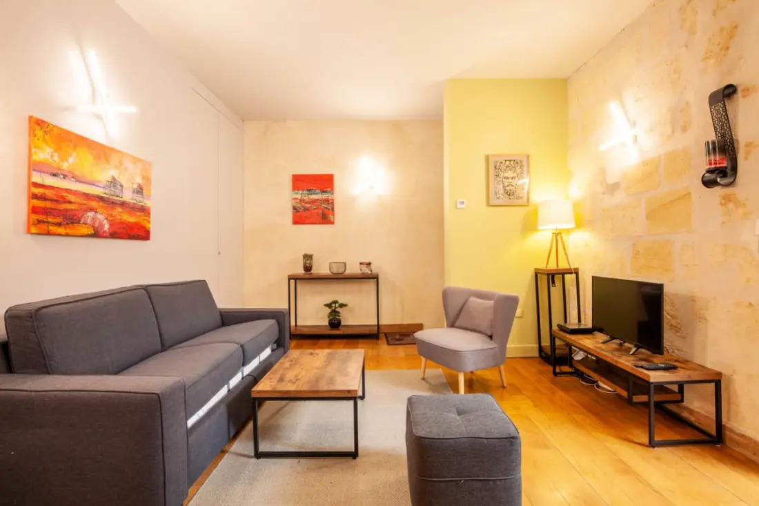 Superbe Appartement à La Belle Pierre Pour 4 Dans La Rue Des Antiquaires
