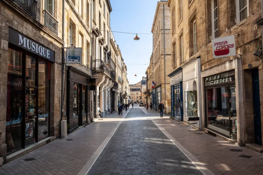 Superbe Appartement à La Belle Pierre Pour 4 Dans La Rue Des Antiquaires