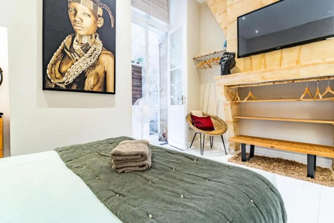 Superbe Appartement Bordelais Plein De Charme Et Lumineux Avec Terrasse