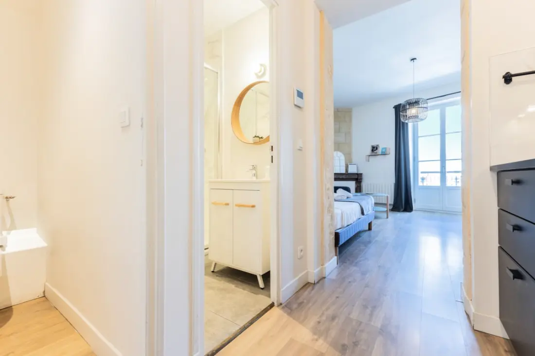 Superbe Appartement Cozy Et Charmant Pour 2 Vers La Gare Saint-jean