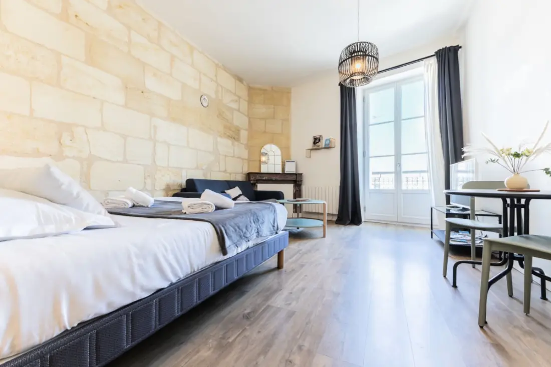 Superbe Appartement Cozy Et Charmant Pour 2 Vers La Gare Saint-jean