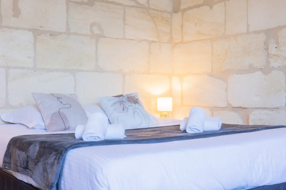 Superbe Appartement Cozy Et Charmant Pour 2 Vers La Gare Saint-jean