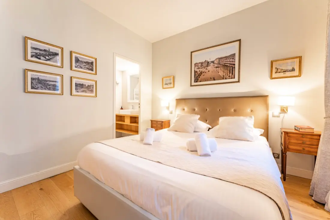 Superbe Duplex De Qualité, En Hypercentre Avec Rooftop Et Climatisation