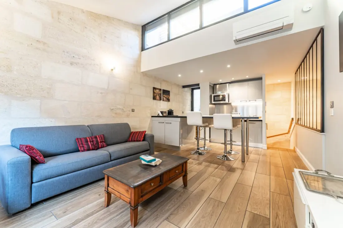 Superbe Duplex De Qualité, En Hypercentre Avec Rooftop Et Climatisation