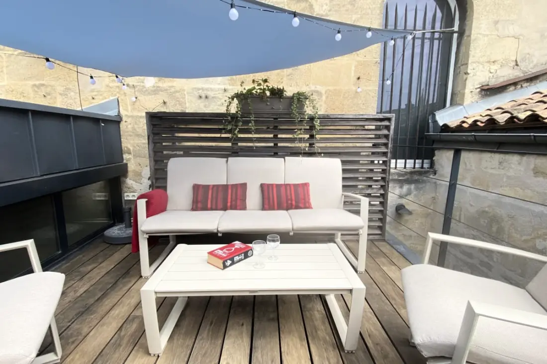 Superbe Duplex De Qualité, En Hypercentre Avec Rooftop Et Climatisation