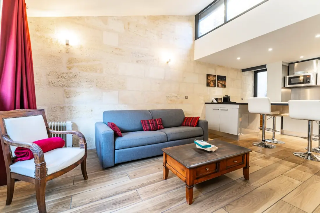 Superbe Duplex De Qualité, En Hypercentre Avec Rooftop Et Climatisation
