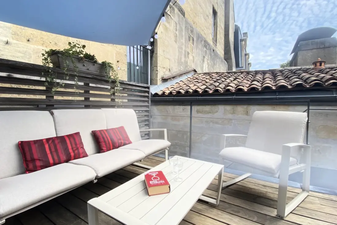 Superbe Duplex De Qualité, En Hypercentre Avec Rooftop Et Climatisation