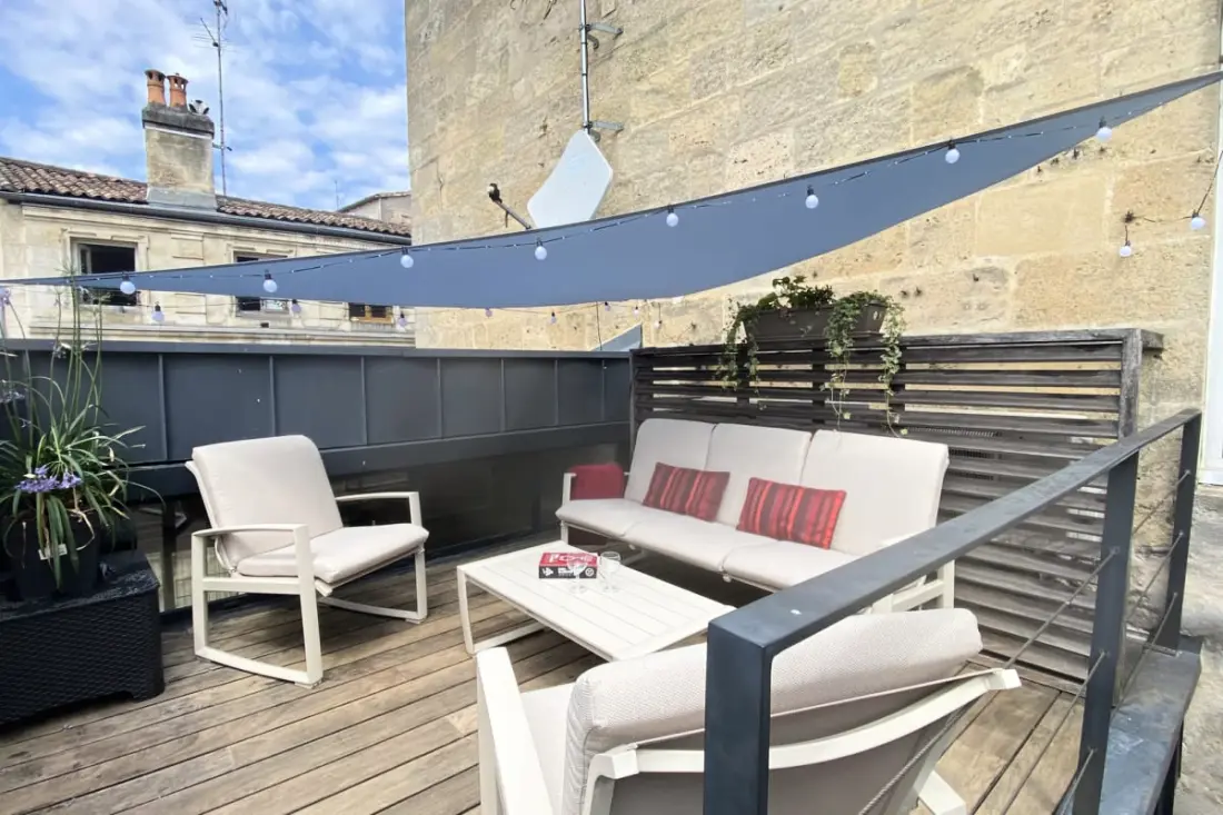Superbe Duplex De Qualité, En Hypercentre Avec Rooftop Et Climatisation