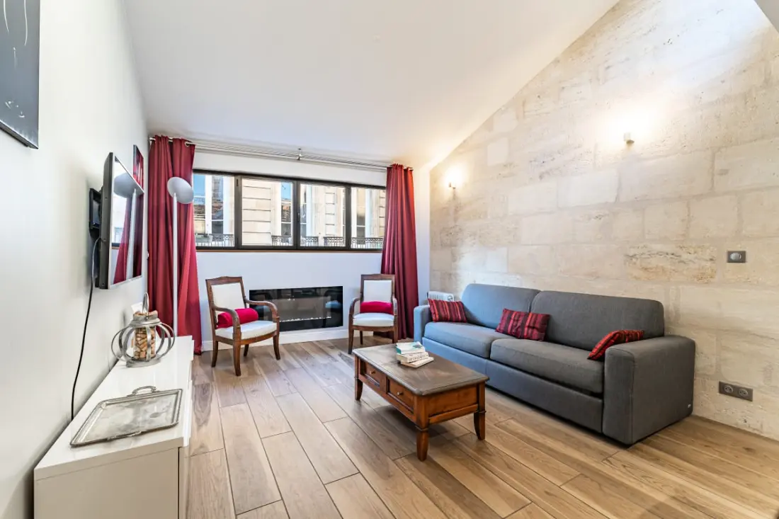 Superbe Duplex De Qualité, En Hypercentre Avec Rooftop Et Climatisation
