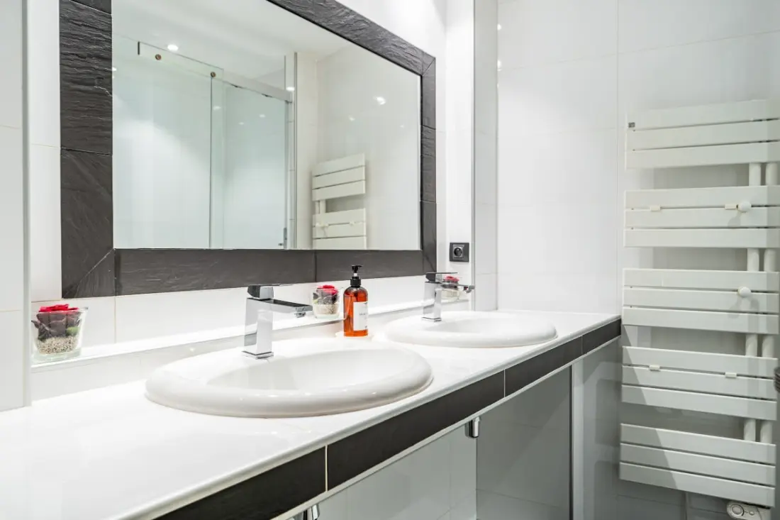 Superbe Appartement De 2 Chambres Au Cœur Du Quartier Gambetta