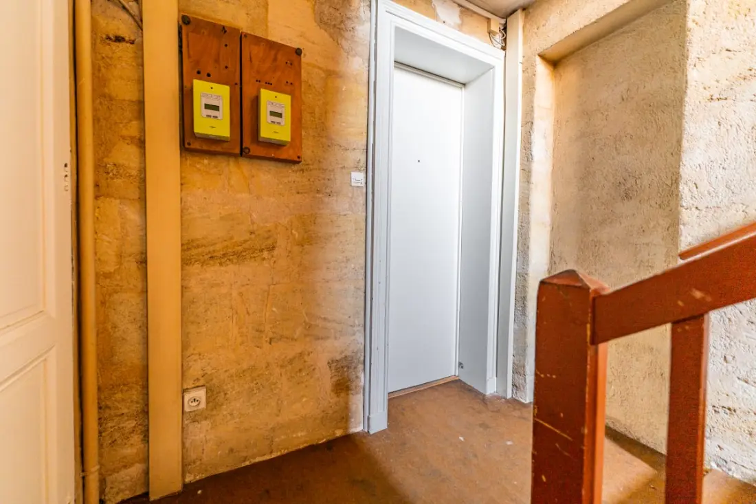 Superbe Appartement De 2 Chambres Au Cœur Du Quartier Gambetta