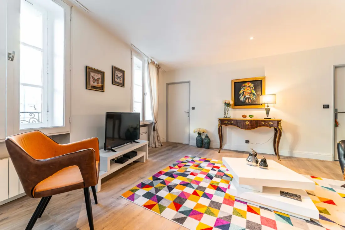 Superbe Appartement De 2 Chambres Au Cœur Du Quartier Gambetta