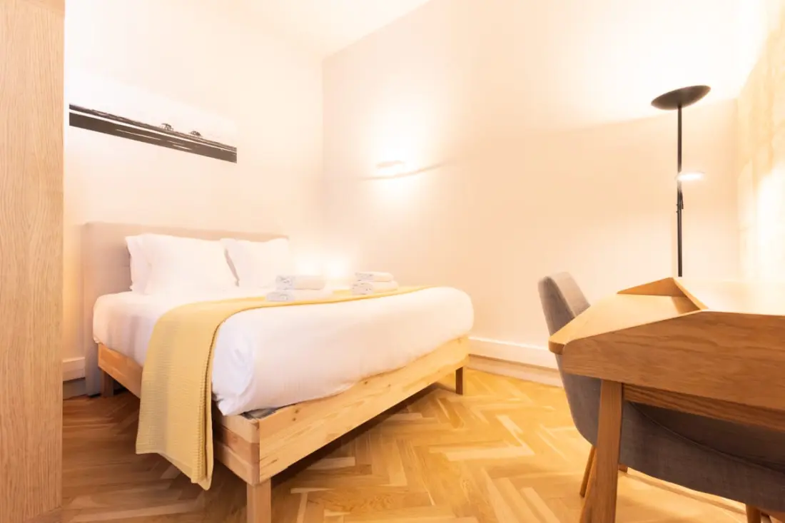 Superbe Appartement Typiquement Bordelais En Hypercentre Pour 2 étoiles★★4 Personnes2 étoiles★★