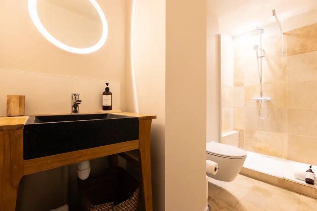Superbe Appartement Typiquement Bordelais En Hypercentre Pour 2 étoiles★★4 Personnes2 étoiles★★
