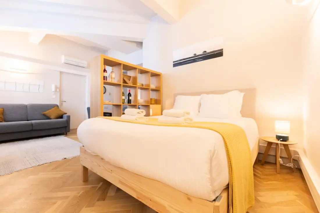 Superbe Appartement Typiquement Bordelais En Hypercentre Pour 2 étoiles★★4 Personnes2 étoiles★★