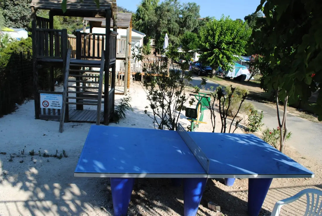 Camping Lou Cabasson 3 étoiles★★★ - Maeva Camping