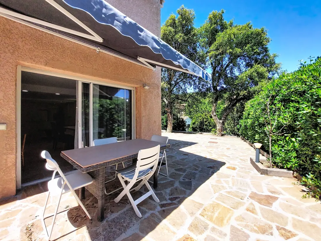 Résidence Bas de villa Anémones