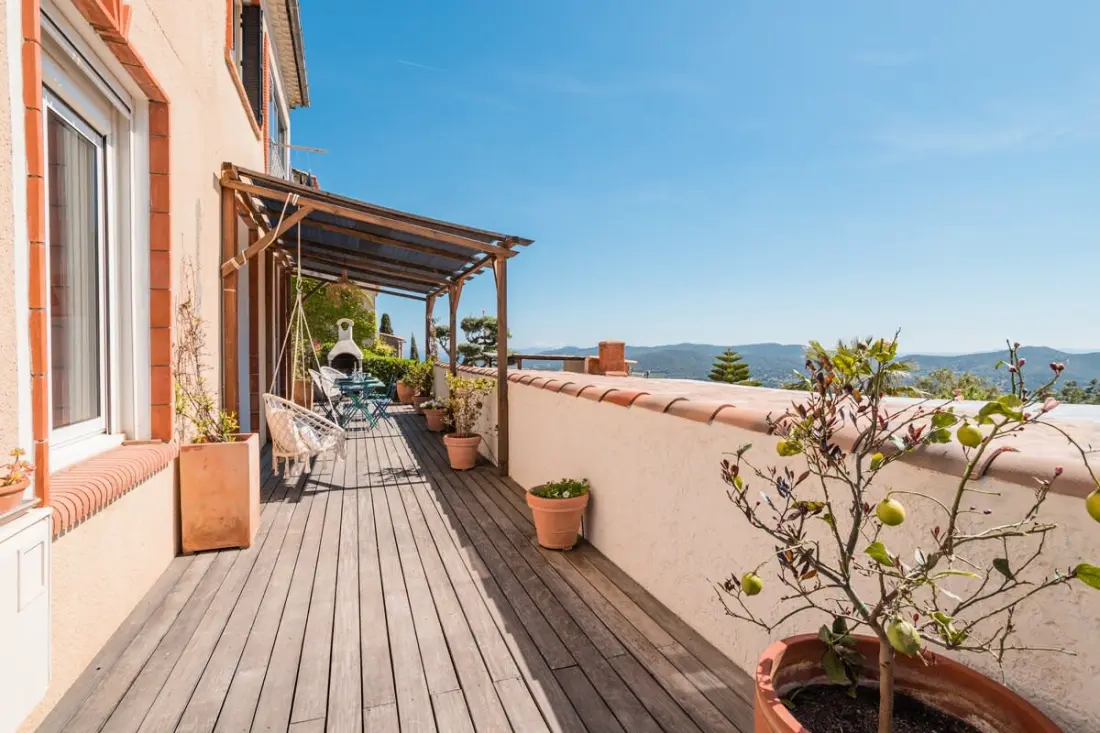 Résidence Charmante Maison Vue Mer à Bormes