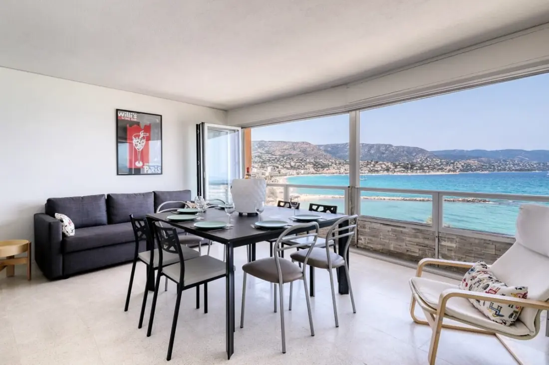 Résidence Magnifique Appartement Front De Mer - 6 Personnes