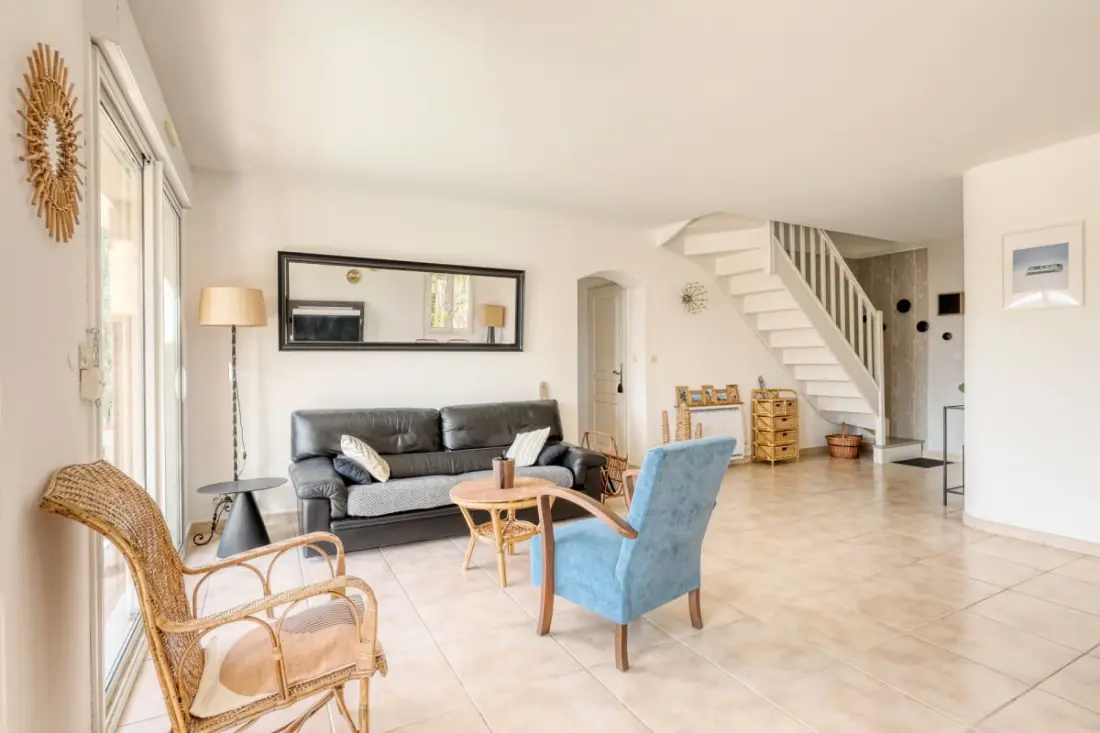 Résidence Vacances En Famille: Maison Avec Piscine &amp; Vue Mer