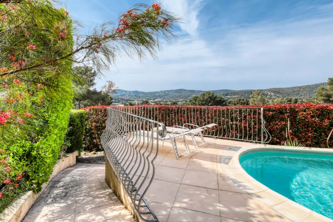 Résidence Vacances En Famille: Maison Avec Piscine &amp; Vue Mer