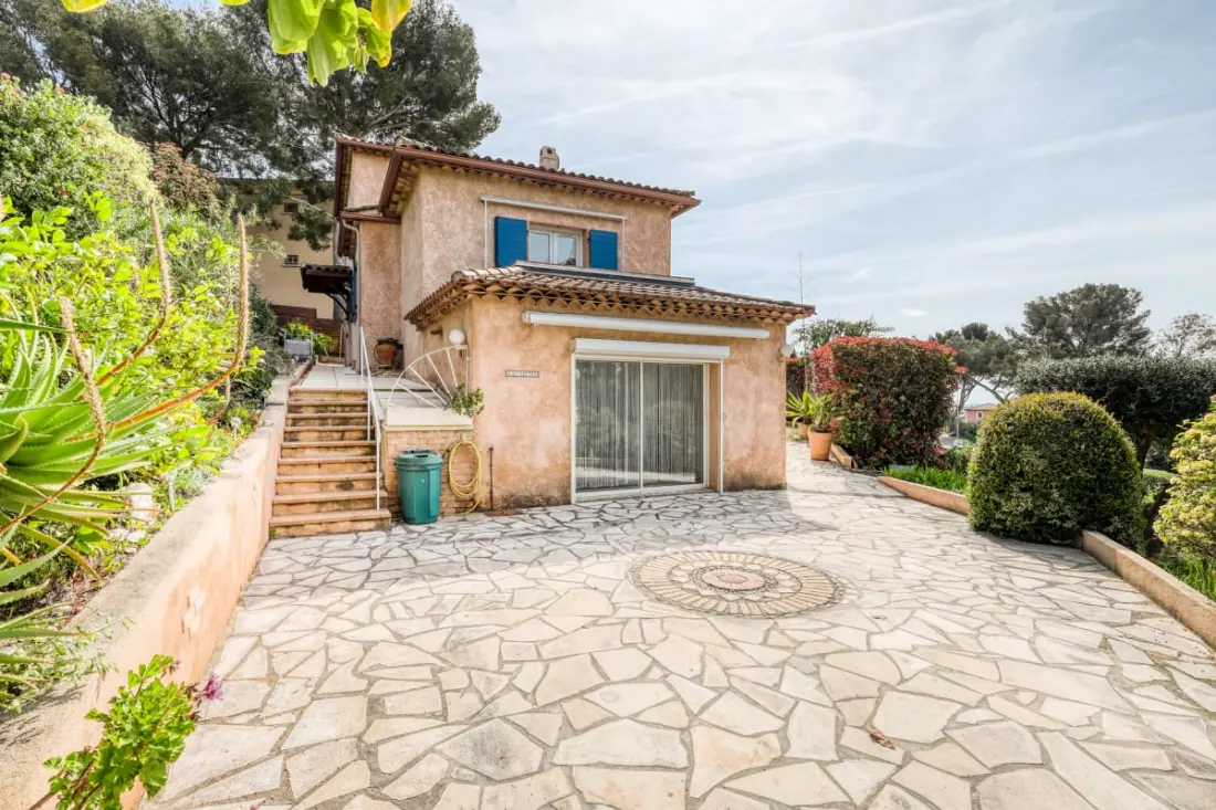 Résidence Vacances En Famille: Maison Avec Piscine &amp; Vue Mer