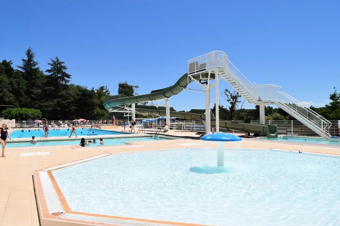 Village Vacances Camping Du Lac 2 étoiles★★