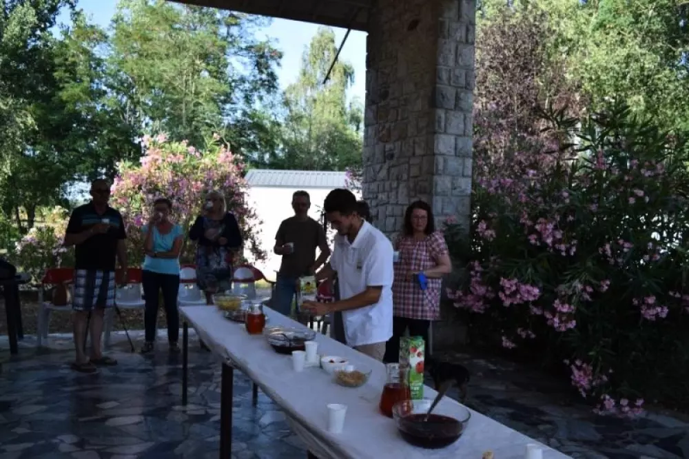 Village Vacances Camping Du Lac 2 étoiles★★