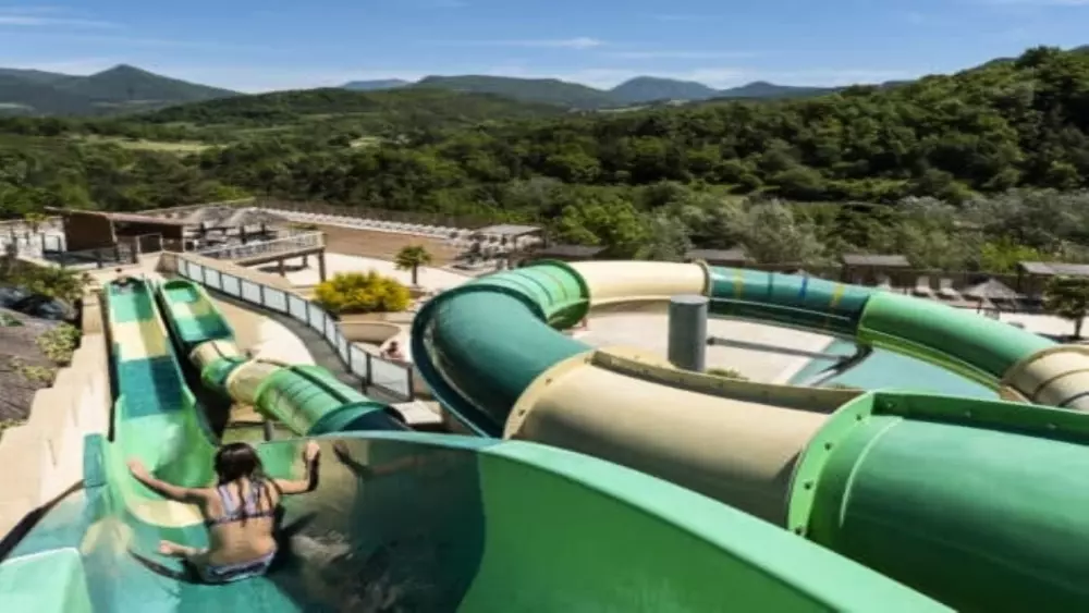 Camping Yelloh Village Les Bois du Châtelas 4 étoiles★★★★