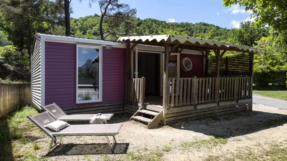 Camping Yelloh Village Les Bois du Châtelas 4 étoiles★★★★