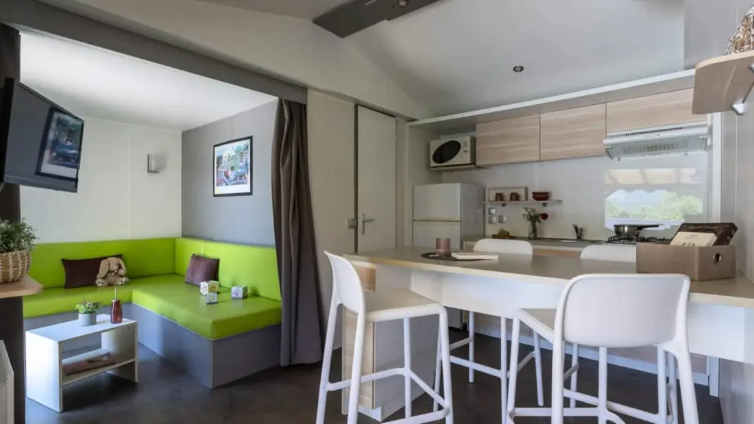 Camping Yelloh Village Les Bois du Châtelas 4 étoiles★★★★