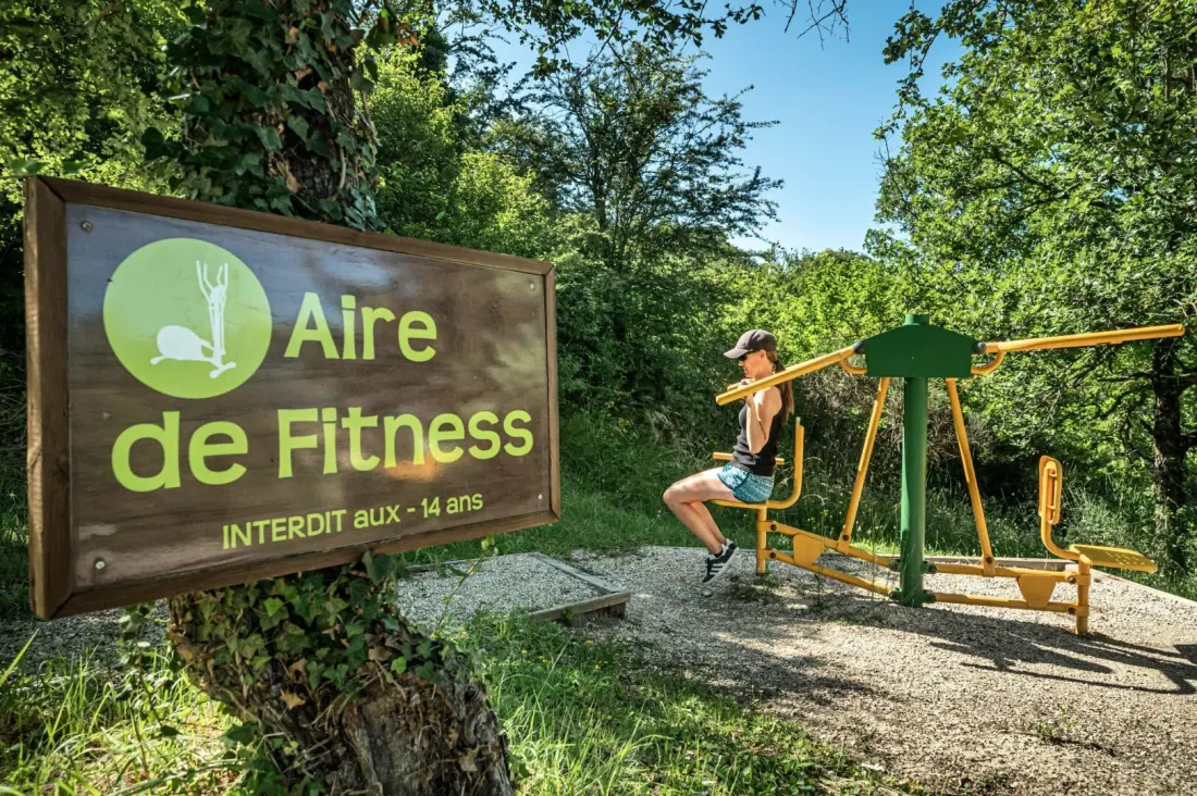 Camping Yelloh Village Les Bois du Châtelas 4 étoiles★★★★