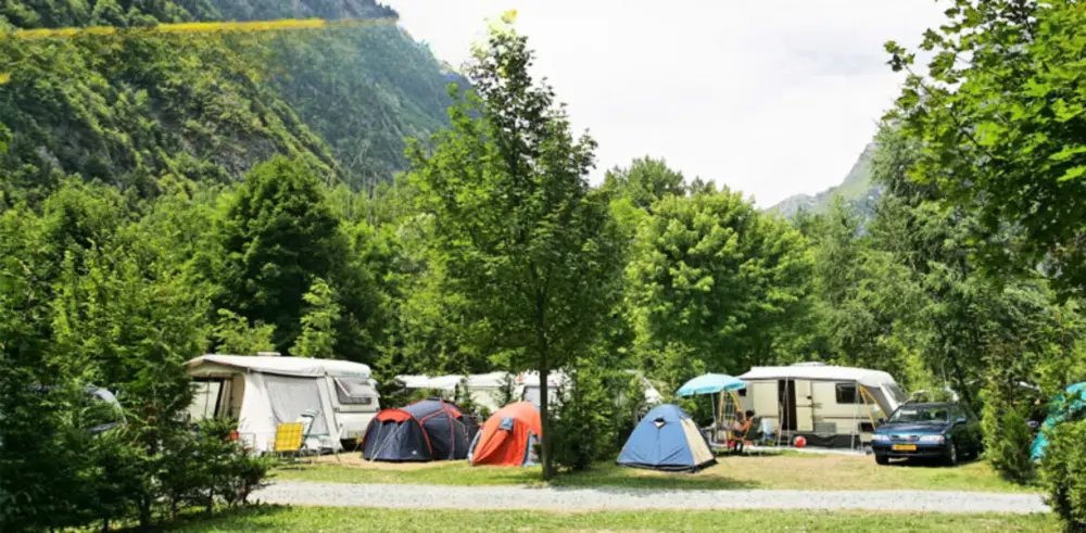 Camping Le Château de Rochetaillée 4 étoiles★★★★