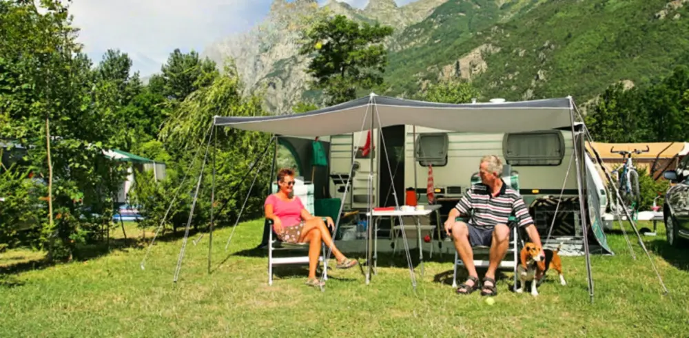 Camping Le Château de Rochetaillée 4 étoiles★★★★