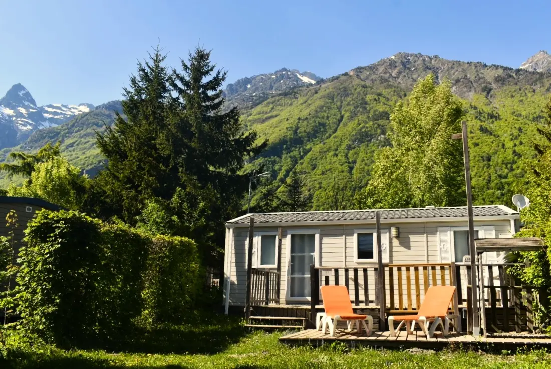 Camping Le Château de Rochetaillée 4 étoiles★★★★