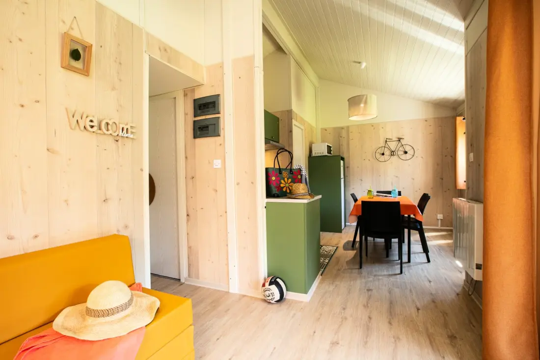 Flower Camping  A La Rencontre du Soleil 4 étoiles★★★★