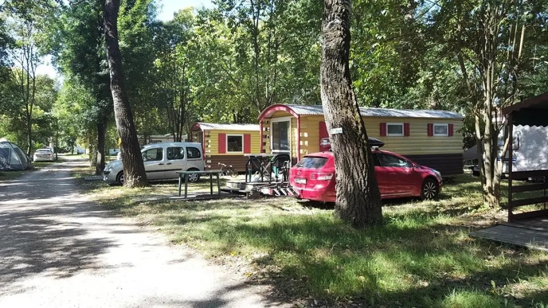 CAMPING DU LION 3 étoiles★★★