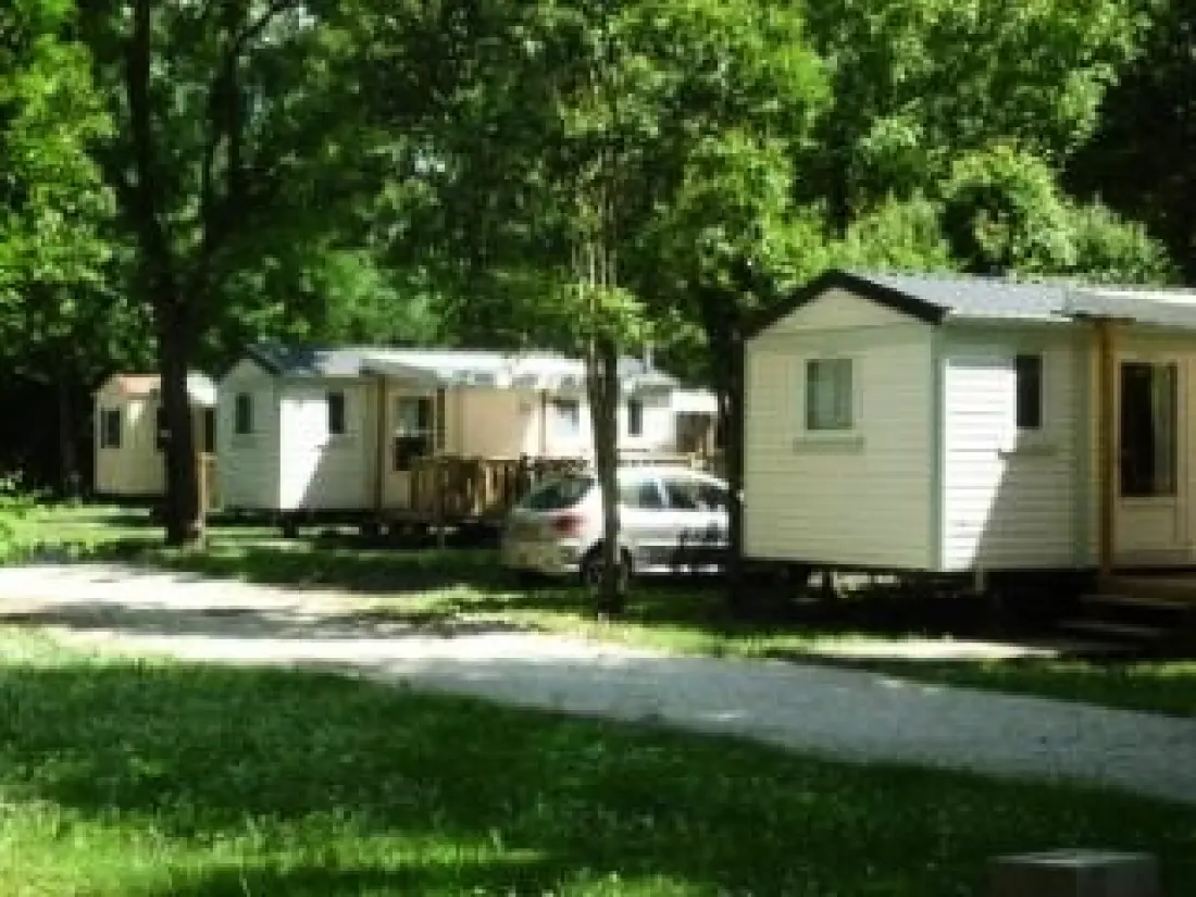 CAMPING DU LION 3 étoiles★★★