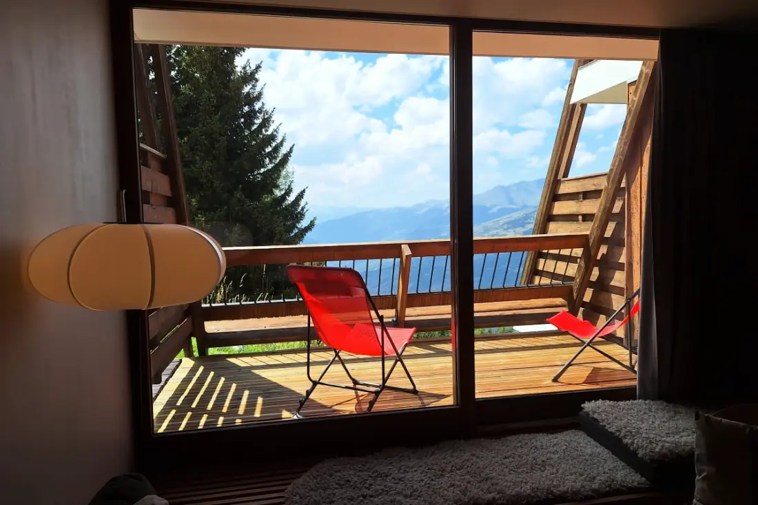 Arc 1600 : Bel Appartement Avec Balcon Et Piscine