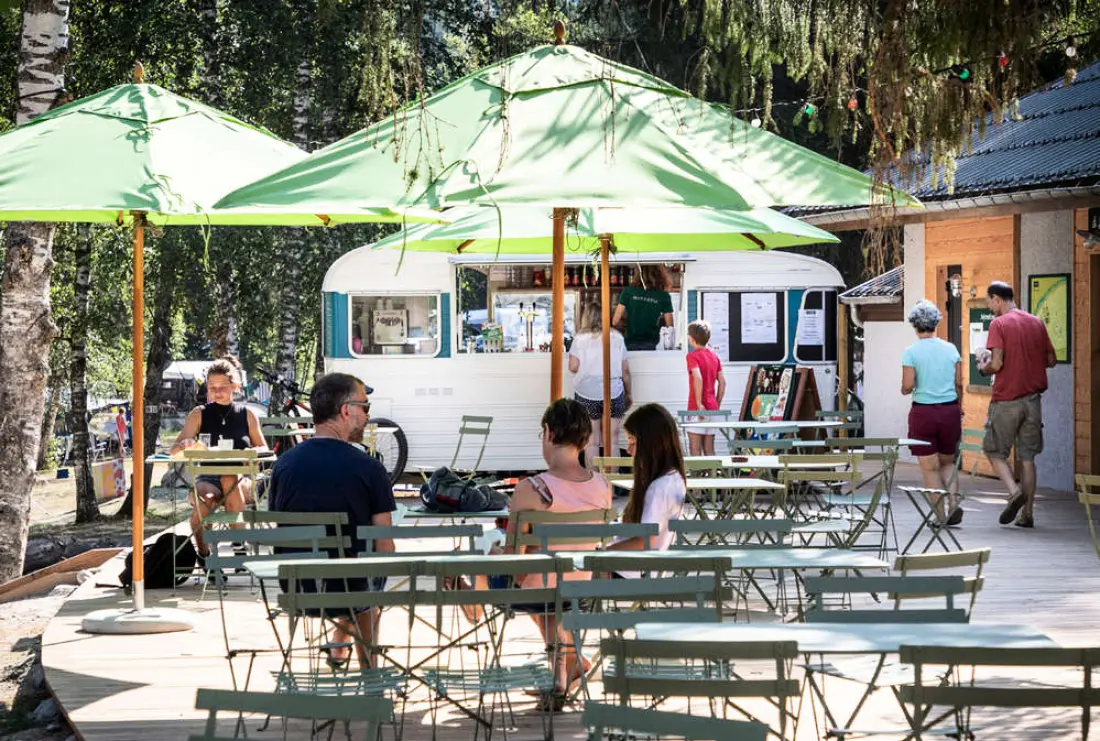 Camping Huttopia Bozel en Vanoise