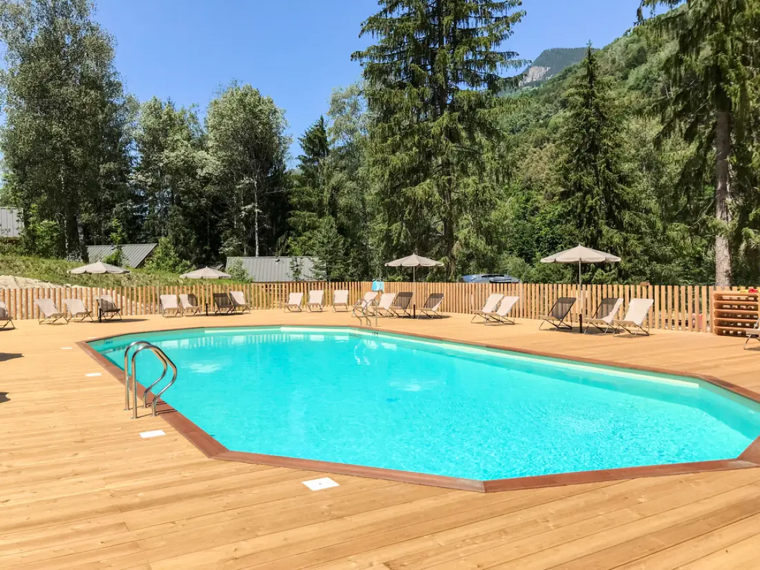 Camping Huttopia Bozel en Vanoise